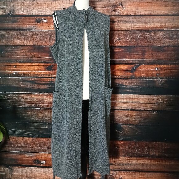Banana Republic Long Vest Size L Belted Textured Knit Gray Open Front Pockets - Picture 6 of 10